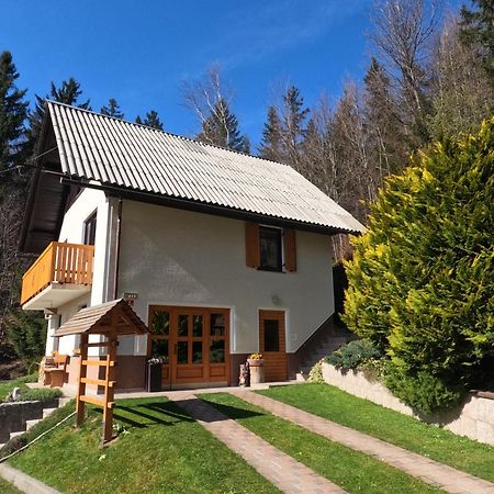 Holiday Home Forest Peace, Lavrovec Hlevni Vrh Luaran gambar